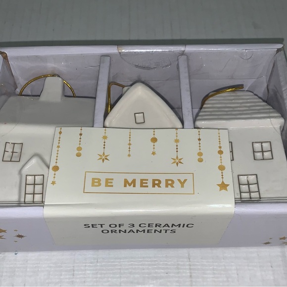 Be Merry Set of 3 Ceramic Ornament Houses - Picture 4 of 4